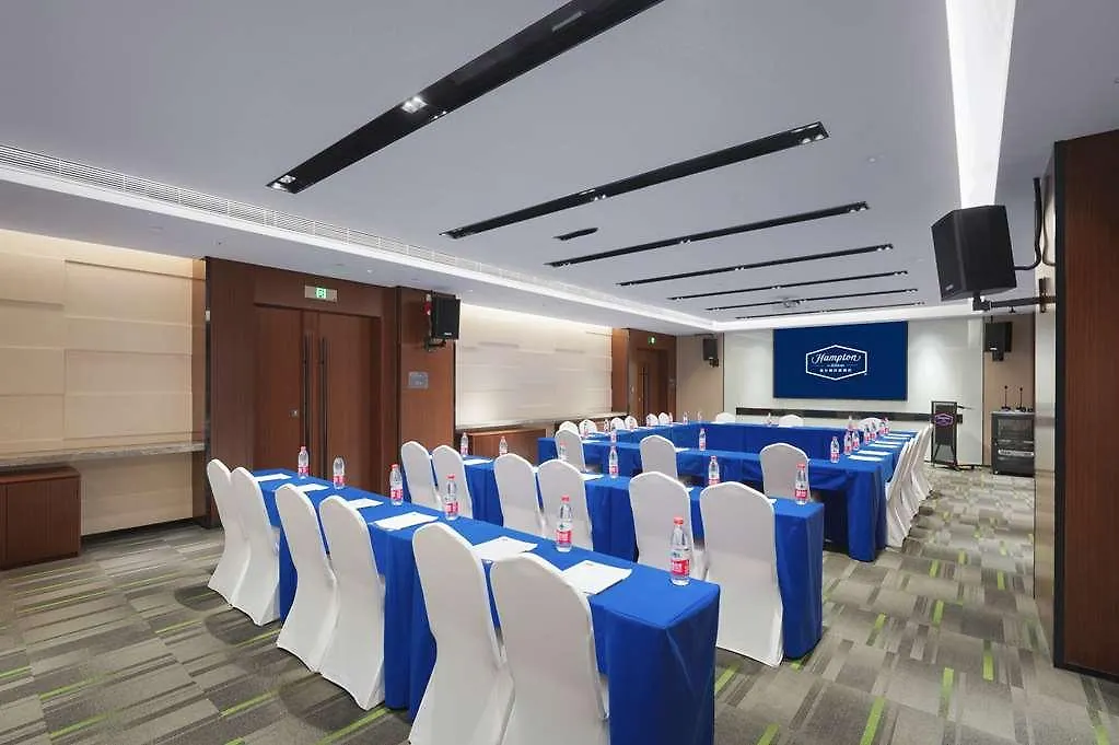 Hotel Hampton By Hilton Hebi Railway Station